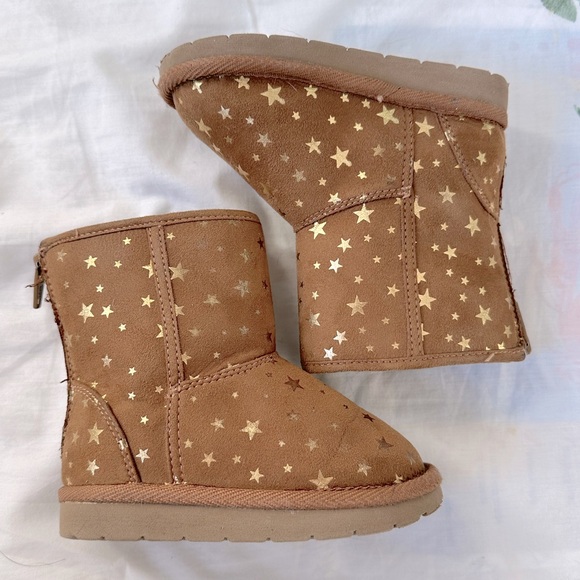 Baby Gap Cozy Boot star boots size 8 - Picture 1 of 7